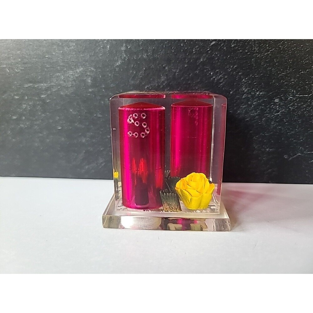 Vintage Floral Salt And Pepper Shakers
